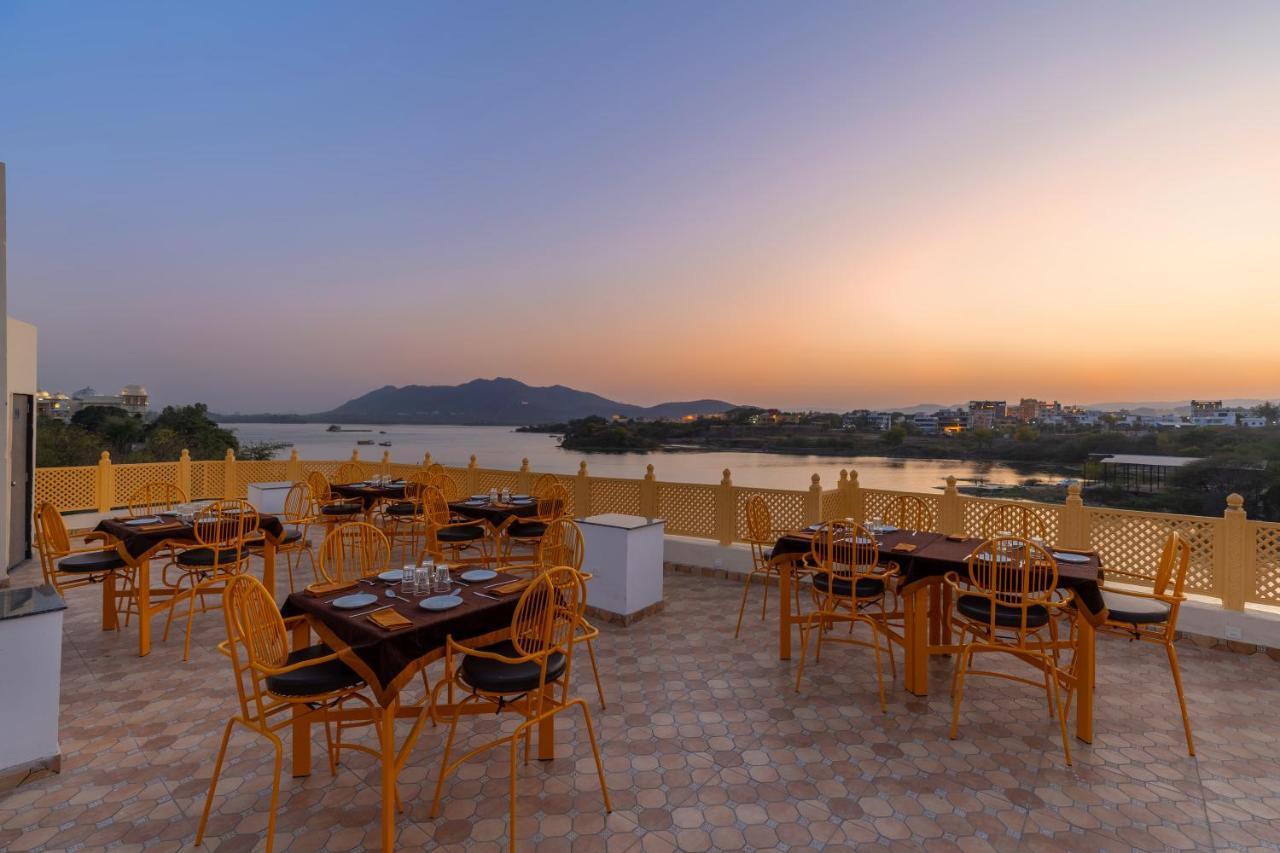 Haveli Jai Durga At Pichola Lake Hotell Udaipur Eksteriør bilde