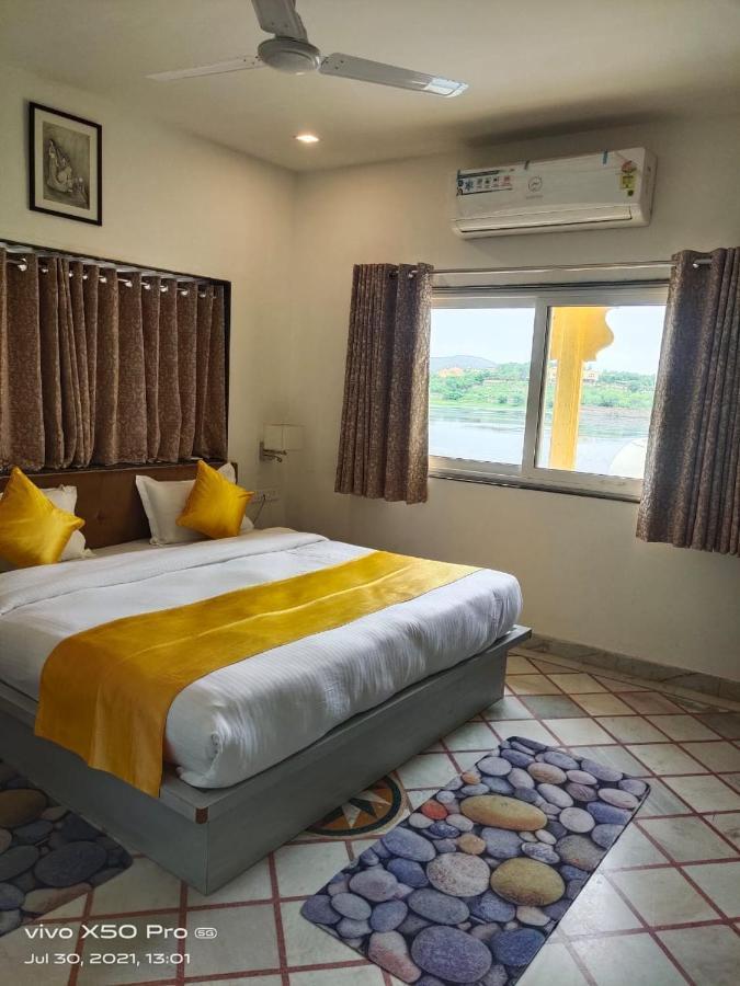 Haveli Jai Durga At Pichola Lake Hotell Udaipur Eksteriør bilde